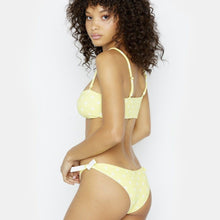 Beach Bunny Layla Bandeau Bikini Top – Lemon Polka Dot