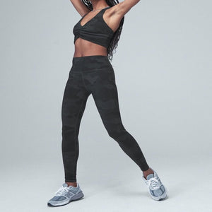 ALO Yoga ALO Yoga High Waist Camo VAPOR Legging – PerfectKini