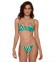 ViX Swimwear Elis Nissi Bikini Top in Zalie