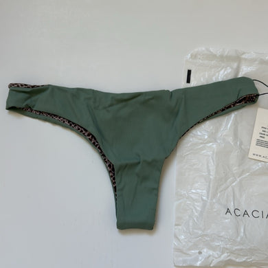 acacia swimwear Acacia Swim HO'OKIPA Ribbed Bikini Bottom - Clover - Cheeky, Minimal Coverage - Size Large  – PerfectKini