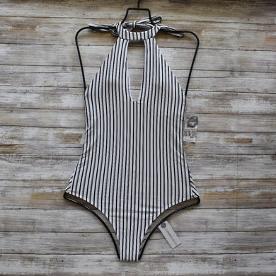 O'Neill O'Neill HIGHWAY STRIPE Keyhole Halter One Piece – PerfectKini