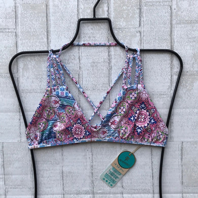 Luli Fama Luli Fama AZUCAR CARI Reversible Triangle Bikini Top – PerfectKini